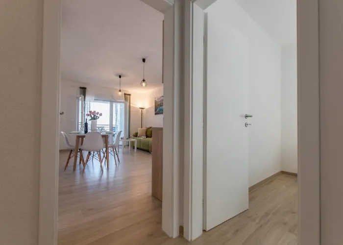 Seaview Oscar 마카르스카