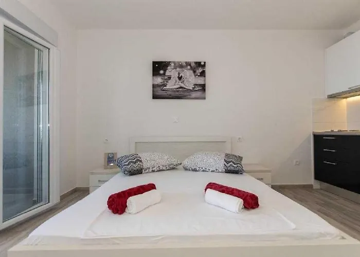 아파트 Seaview Oscar 마카르스카